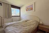 Wohnen im privaten Naturparadies: Modernisierter Bungalow im Schlosspark Seebenstein