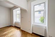 DAS ERSTE EIGENE ZUHAUSE IM STILALTBAU - FRISCH SANIERT, HELL UND RUHIG