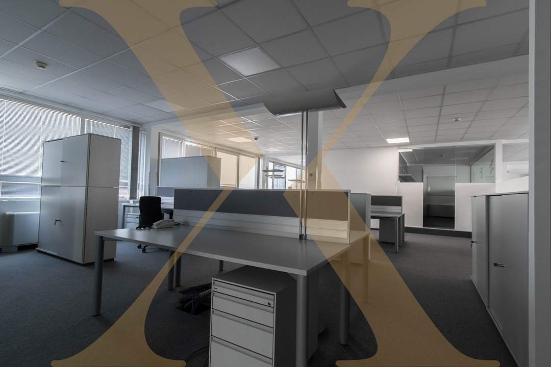 Helle und moblierte Bürofläche (14.OG) im City Tower I in Linz zu vermieten!