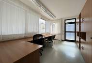 Rundum-sorglos-Büro: Möbliert, inklusive Betriebskosten und Heizung & 3 Stellplätze!