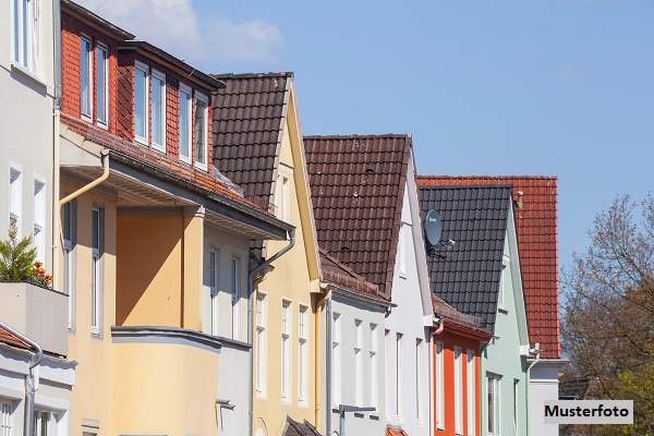 Modernes Einfamilien-Reihenhaus mit Kellerabteil, Garten und sehr gutem Erhaltungszustand