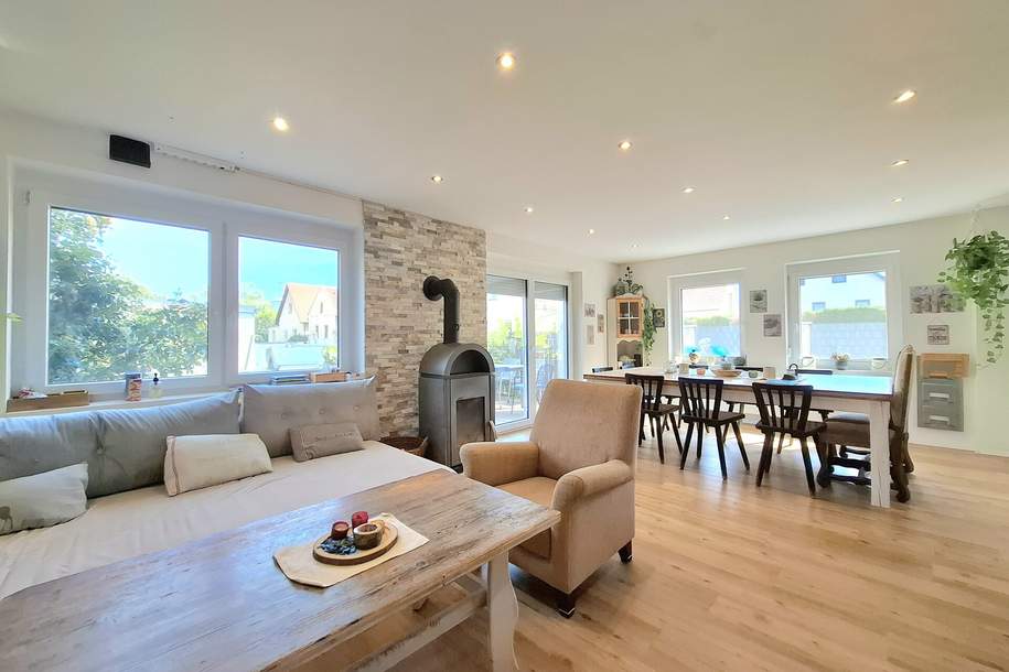 Vielseitig nutzbare Liegenschaft mit ausreichend Platz und herrlichem Blick auf die Hohe Wand, Haus-kauf, 449.000,€, 2732 Neunkirchen