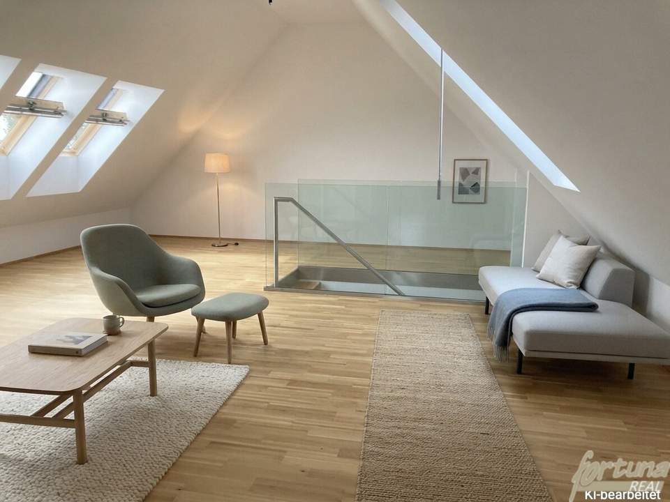 Zweigeschossige Dachgeschosswohnung mit großzügiger Wohnküche, Terrasse & Galerie in zentraler Lage