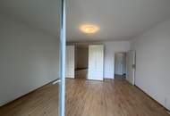 Erstbezug nach Teilsanierung, Terrassenwohnung im Grünen // First occupancy after part-renovation, Terrace Apartment in the greenery //