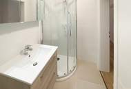 3 Zimmer mit Balkon, komplett neues Bad und WC