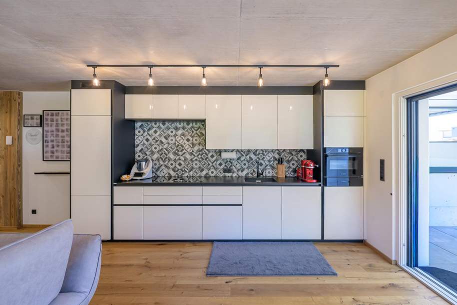 Elegante, neuwertige Wohnung für Paare mit Terrasse und Premium-Ausstattung, Wohnung-kauf, 399.000,€, 6262 Schwaz