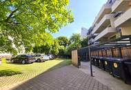 Die Gelegenheit! Entzückende Altbauwohnung mit hofseitiger Terrasse bzw. Garten + Saniertes Altbauhaus mit großem Innenhof + Beste Infrastrukur und Anbindung! Jetzt zugreifen!