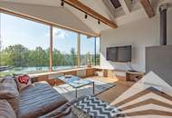 Stadtnahe High-End Villa mit unverbaubarem Naturblick & Infinity-Pool!