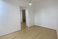 Frisch sanierte DG-Wohnung nahe AKH/U6