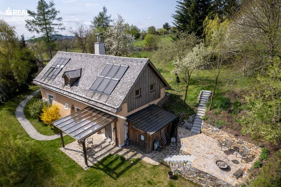 Luxuriöses Wohnen im Waldviertel: Vollsaniertes Haus mit idyllischem Garten und hochwertiger Ausstattung, Haus-kauf, 590.000,€, 3623 Zwettl