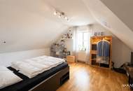 Traumhafte Wohneinheit in einer Jahrhundertwende-Villa