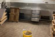 2 Kellerebenen mit insgesamt ca. 195 m² trocken, kein Lokal möglich!