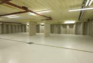 DG Wohnung gleich beim Reumannplatz – 2-Zimmerwohnung mit großer Küche mit Essplatz und ruhiger Hofterrasse!