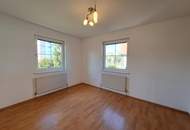 Helle 2 Zimmer mit schöner Terrasse