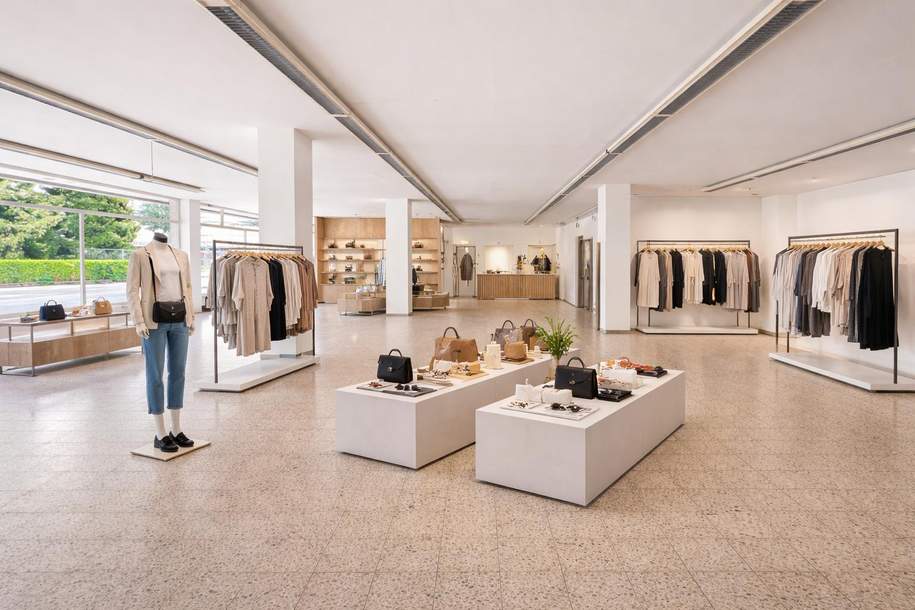 Attraktives Geschäftslokal in Klagenfurt – 417 m² Verkaufsfläche in Top-Frequenzlage mit Schaufenster &amp; Parkplätzen, Gewerbeobjekt-miete, 4.728,99,€, 9020 Klagenfurt(Stadt)