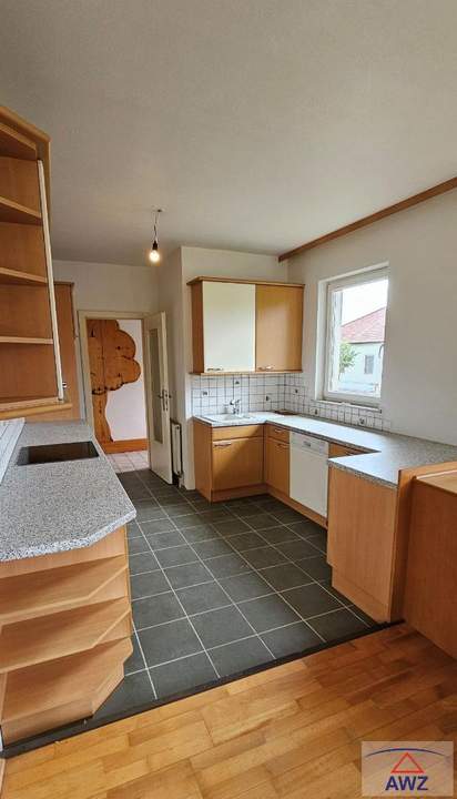 Nettes Einfamilienhaus mit Garten zu haben!