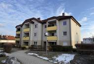 attraktive Eigentumswohnung im 2. Stock mit Lift, Loggia mit wunderschönem Fernblick und Tiefgaragenplatz