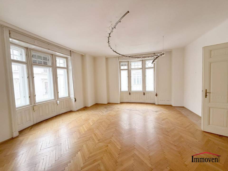 EXKLUSIVE LAGE: Altbaubüro in der Weihburggasse!