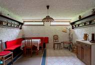 Ruhelage in einer der besten Wohngegenden Wiener Neustadts - Architektenvilla mit großem Garten, Sauna &amp; Kamin