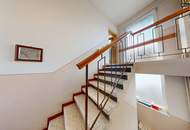 Zweifamilienhaus mit zwei separaten Wohneinheiten, Balkon, Garage und Carport in ruhiger Lage von Knittelfeld