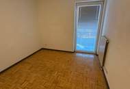 3-Zimmer-Wohnung mit Loggia in zentraler Lage