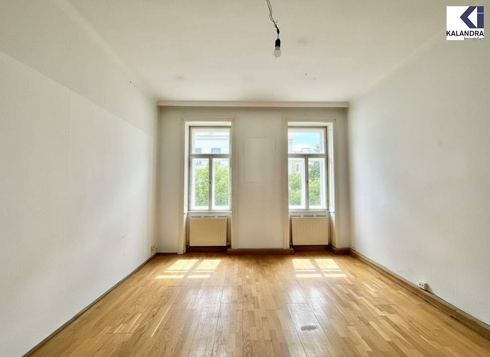 360 TOUR // KLASSISCHE ALTBAUWOHNUNG