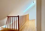 ENTZÜCKENDE MAISONETTE MIT TERRASSE IM KLASSISCHEN ALTBAU