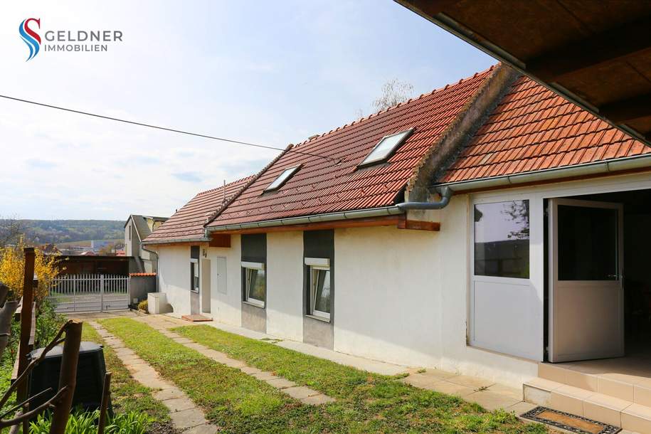 Schnäppchen! Altes Haus, 5 Zi, teilweise renoviert, Fenster & Türen erneuert, Dach neu eingedeckt, Carport, Haus-kauf, 110.000,€, 7344 Oberpullendorf