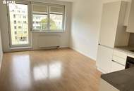 nette 2-Zimmer-Maisonette-Wohnung mit Terrasse und nagelneuer Küche