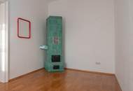 Traumhafte Altbauvilla mit Einliegerwohnung und großem Garten in Badennähe