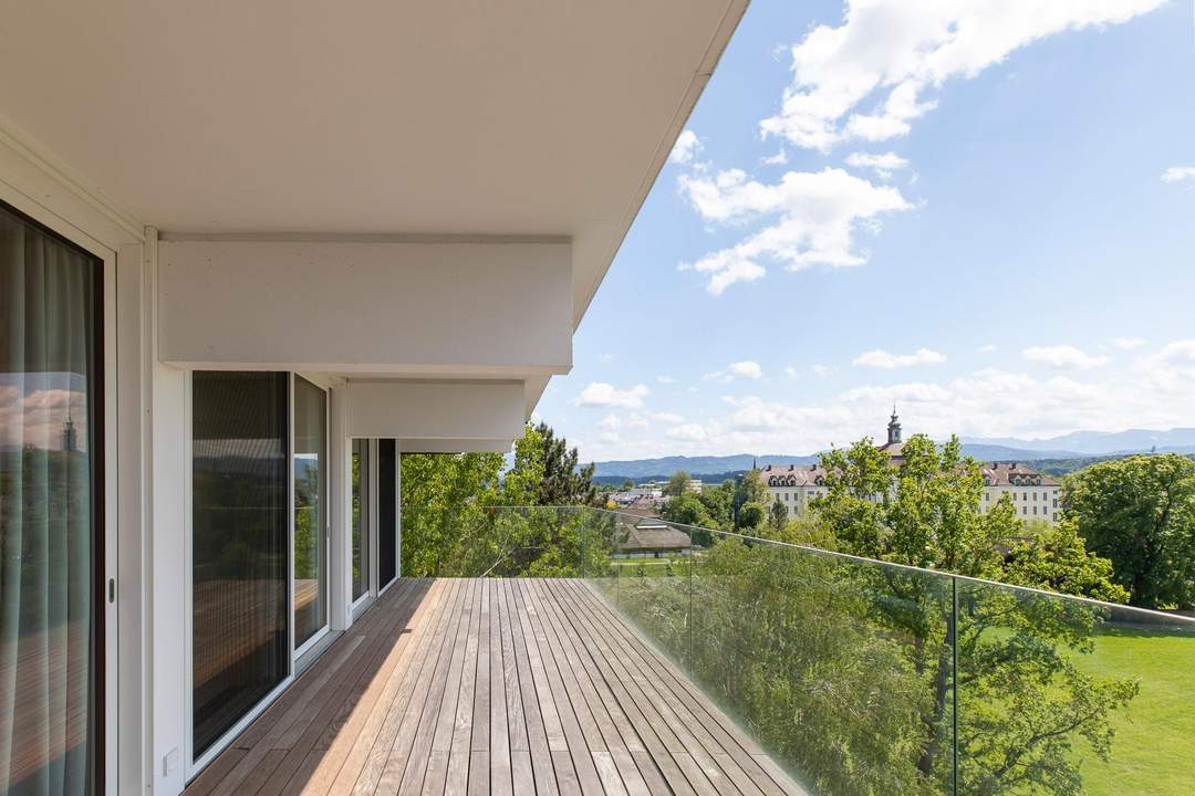 Penthouse-Feeling mit Weitblick &amp; großzügiger Außenfläche