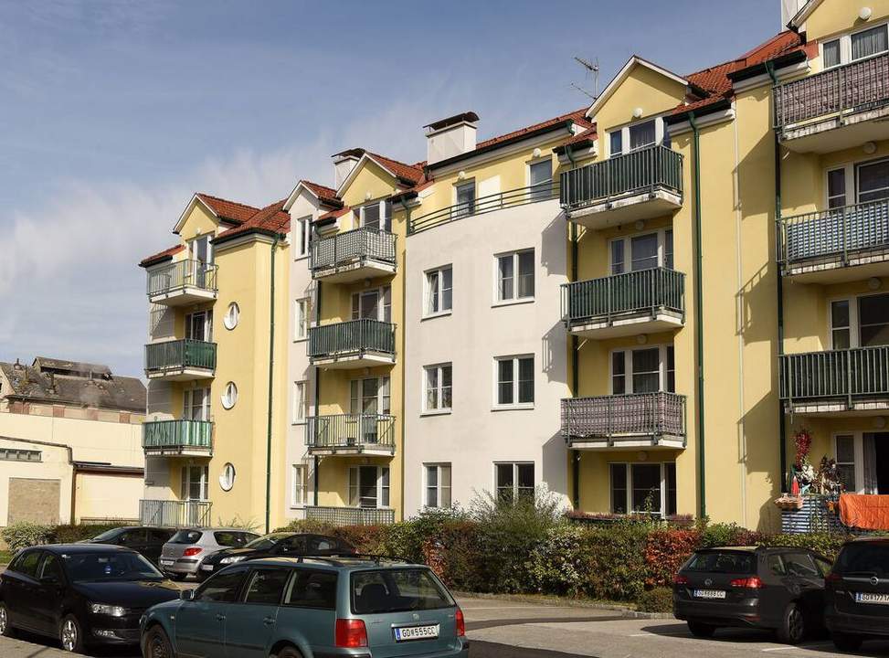 76 m² - 3 Zimmer Wohnung mt Balkon