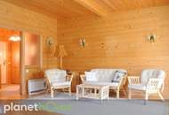 Den Sonnenuntergang betrachten und die Füße im See kühlen