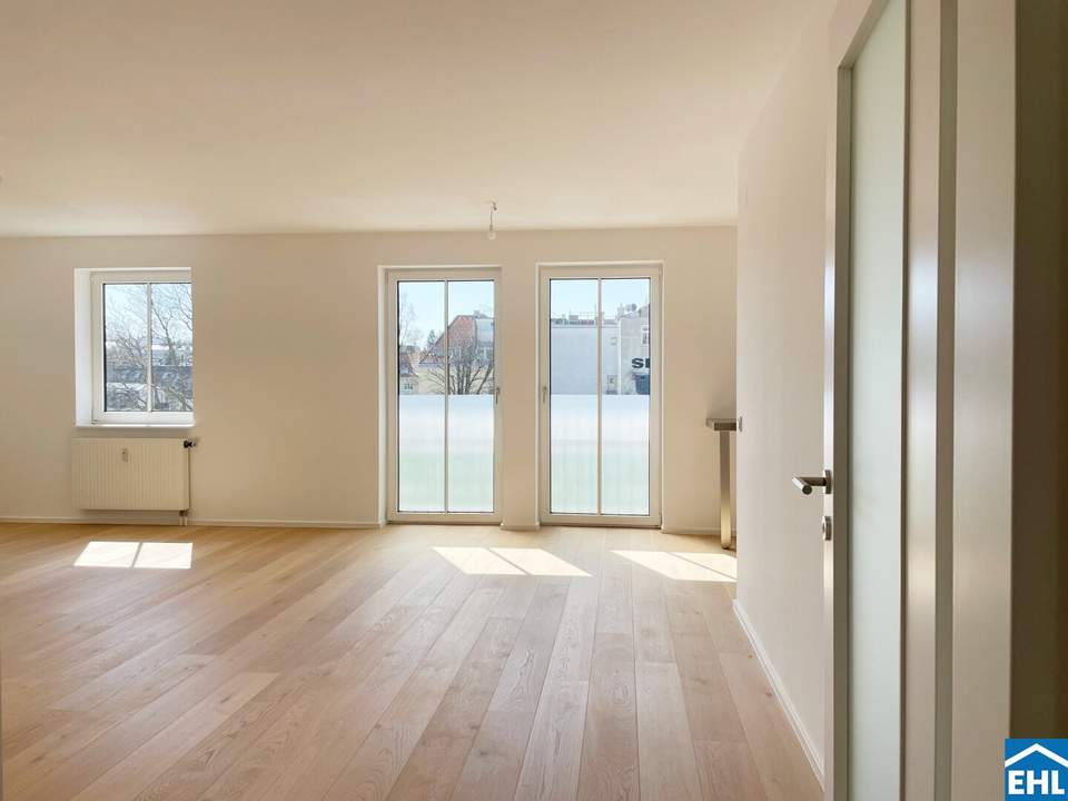 Urban Living with Style – Bright Apartment in the Heart of the 19th District