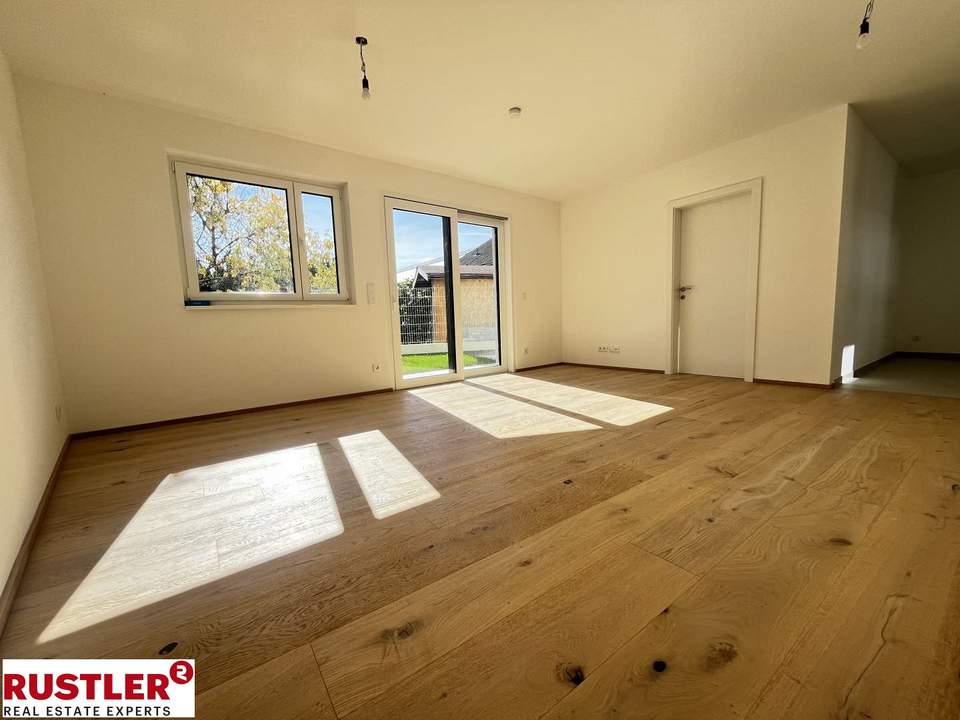 ERSTBEZUG | Südseitige Gartenwohnung nächst der Kirschenallee | top Ausstattung