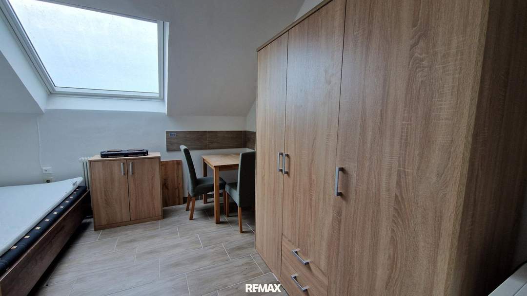 Möbliertes Zimmer zu mieten - Waltendorfer Hauptstraße