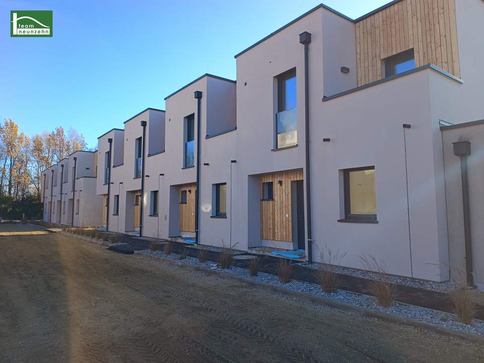 Provisionsfreies Reihenhaus inklusive Photovoltaikanlage & 2 KFZ-Abstellplätzen. - WOHNTRAUM