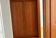 Repräsentative Altbauetage mit Terrasse