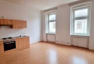 Preishit! Helle 1 Zimmer Altbauwohnung - unbefristet
