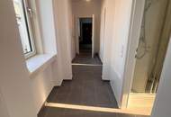 3-ZIMMER-ALTBAU SANIERT *MIT EINBAUKÜCHE* - ERSTBEZUG