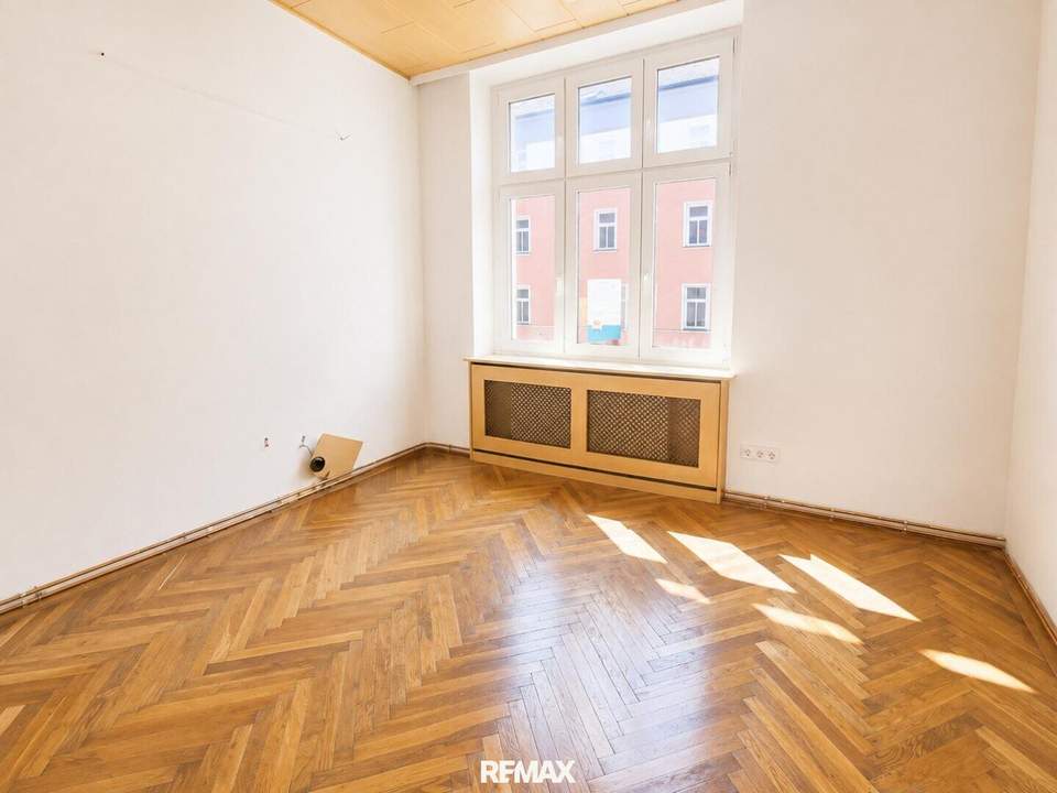 "ALTBAUJUWEL MIT POTENZIAL | 4 Zimmer | Raumhöhe bis 3,20 m | Lift"