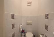 Sonnige Aussichten in Mauthausen: sanierte Familienwohnung mit großzügiger Loggia, höchstem Wohnkomfort und ruhiger Grünlage – kostenloser Parkplatz inklusive!