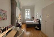 Sehr gut aufgeteilte 3-Zimmer-Galeriewohnung inkl. Terrasse, Parkplatz und ab 01.03.2026 beziehbar! Perfekt für Familien! Profitieren Sie von einer sicheren Umgebung! KEINE BEFRISTUNG!