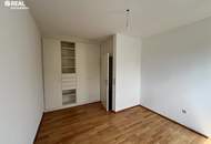 Hohe Warte 4-Zimmer-Wohnung mit großem Parkareal und Pool