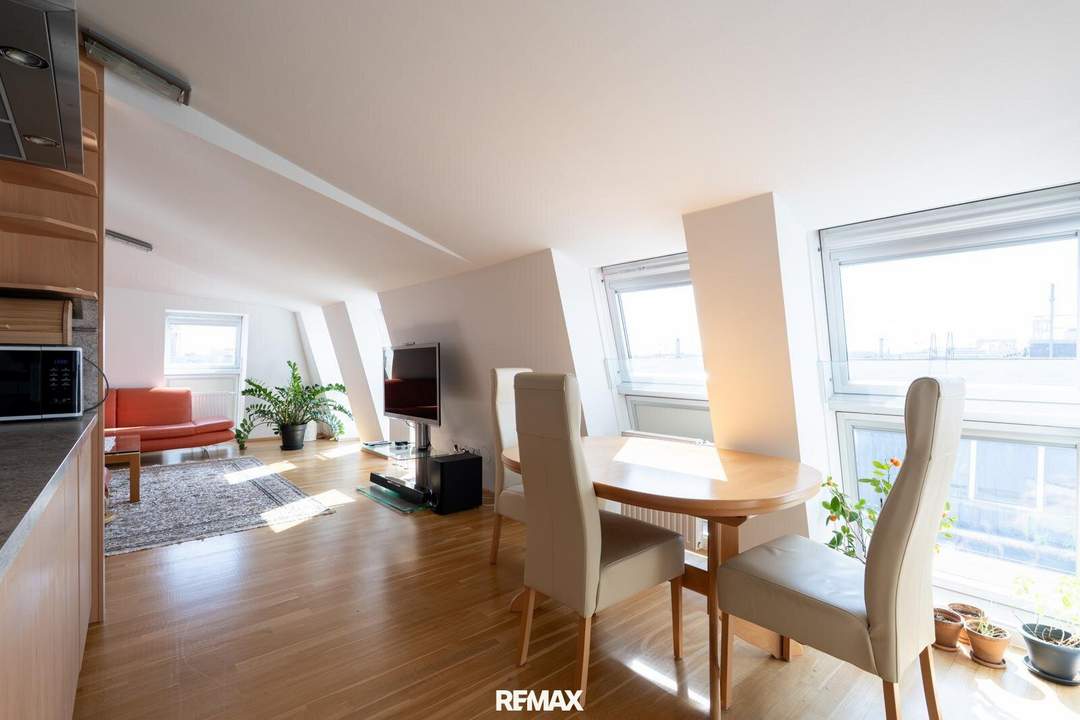 "4 Zi. new 21 m² Terrasse"