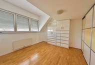 Lichtdurchflutete Dachgeschoss-Maisonette mit Galerie und großzügiger 29 m² Dachterrasse