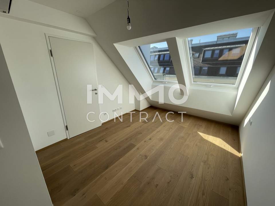 Ihr Wohntraum im Herzen Meidlings - 2-Zimmer-Dachgeschosswohnung mit großzügiger Terrasse