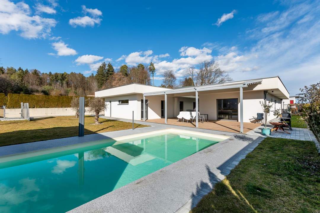 Exklusives Wohnjuwel mit Pool &amp; Smart-Home-Komfort