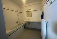 4 Zimmer Dachgeschoss-Maisonette mit Klimaanlage