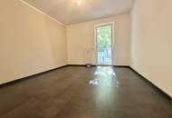 TOPPREIS - AB SOFORT BEZIEHBAR! Tolle 4 Zimmerwohnung + Loggia INKL. GARAGENSTELLPLATZ & KÜCHE! Absolute Ruhelage!